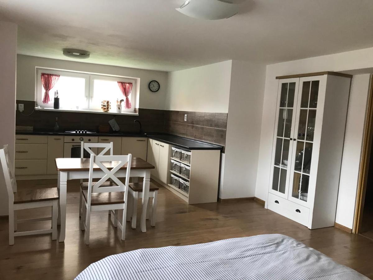 Apartman Emka 2 Liptovský Mikuláš Esterno foto