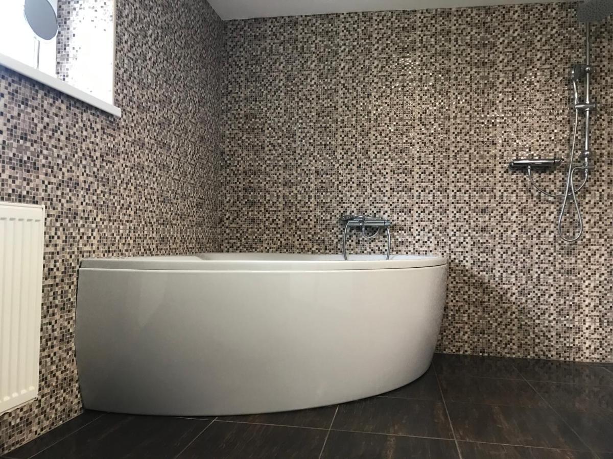 Apartman Emka 2 Liptovský Mikuláš Esterno foto